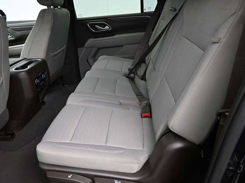 Used 2022 Chevrolet Suburban LS AWD/4WD image 23