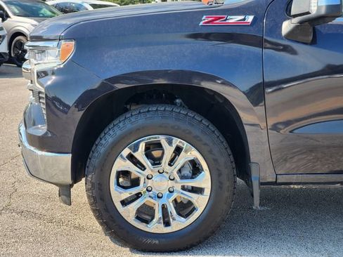 Used 2024 Chevrolet Silverado 1500 LTZ w/ Z71 Off-Road Package image 5