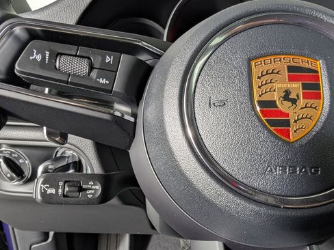 New 2026 Porsche Macan image 36