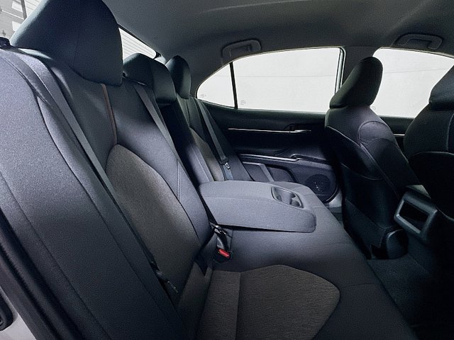 Used 2020 Toyota Camry LE FWD image 26