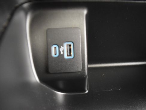 Used 2023 Ford F150 XLT w/ Equipment Group 302A High image 30