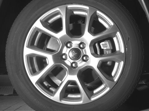 Used 2025 Jeep Compass Limited image 13