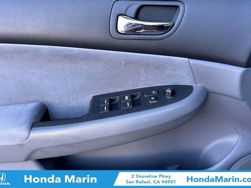 Used 2003 Honda Accord LX image 13