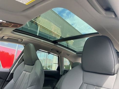 New 2025 Audi Q5 Premium Plus image 21