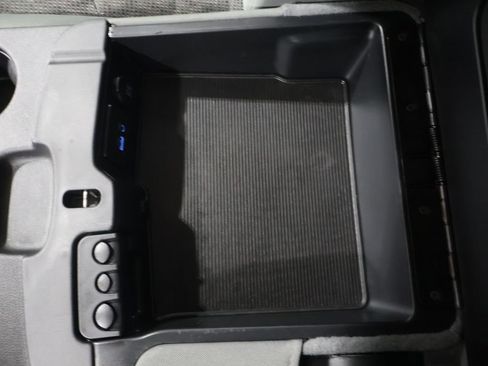 Used 2017 RAM 1500 Big Horn image 36