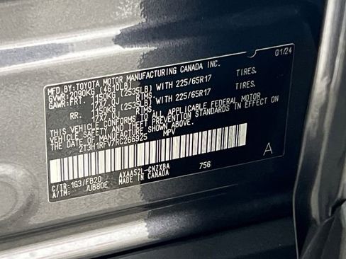 Used 2024 Toyota RAV4 LE image 28