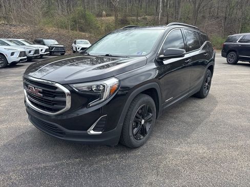 Used 2019 GMC Terrain SLE w/ Driver Convenience Package image 4