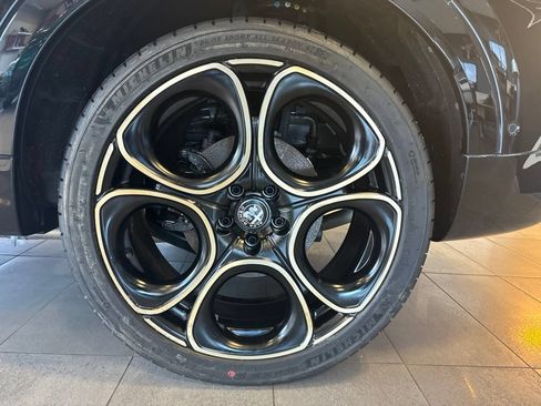 New 2025 Alfa Romeo Tonale AWD/4WD image 22