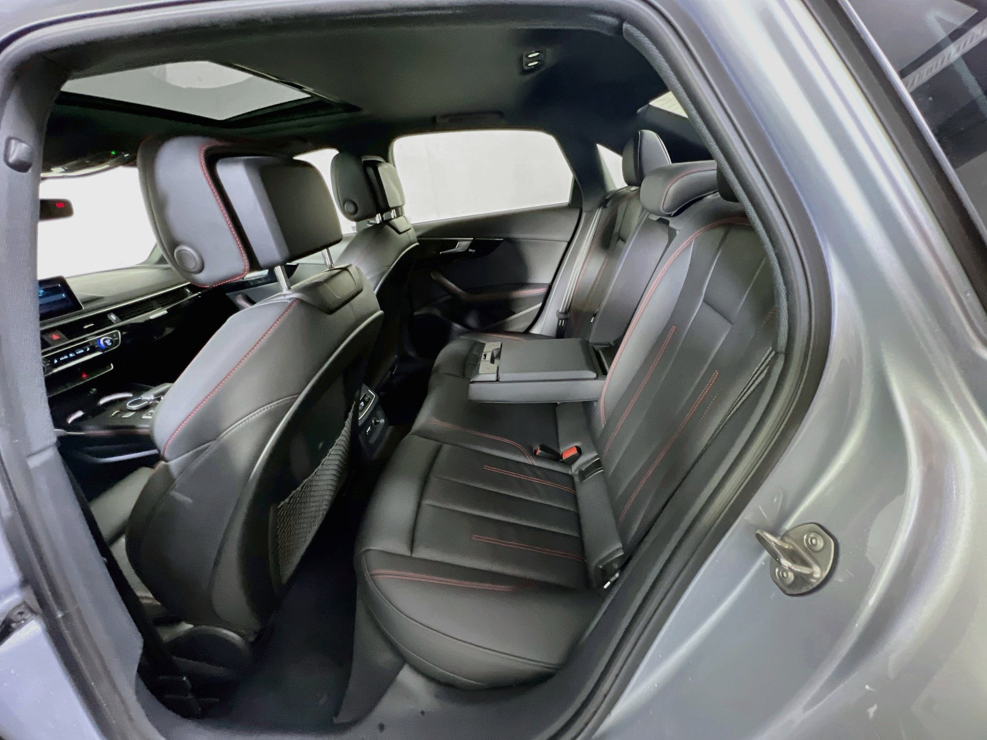 Used 2019 Audi A4 2.0T Premium Plus w/ Premium Plus Package AWD/4WD image 25