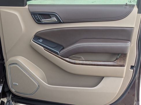 Used 2020 Chevrolet Tahoe LT image 27