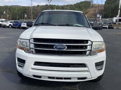Used 2017 Ford Expedition XLT image 7