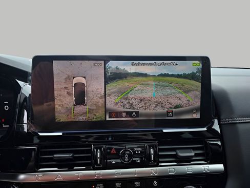 New 2026 Nissan Pathfinder Platinum AWD/4WD image 28