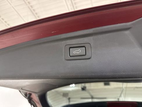 Used 2016 Subaru Outback 2.5i Limited image 30