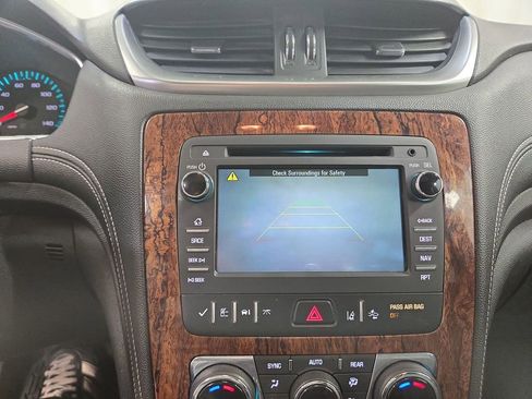 Used 2014 Chevrolet Traverse LTZ AWD/4WD image 20