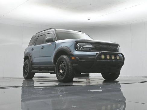 Used 2023 Ford Bronco Sport Outer Banks w/ Tech Package AWD/4WD image 52