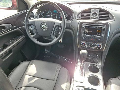 Used 2017 Buick Enclave Leather FWD image 15