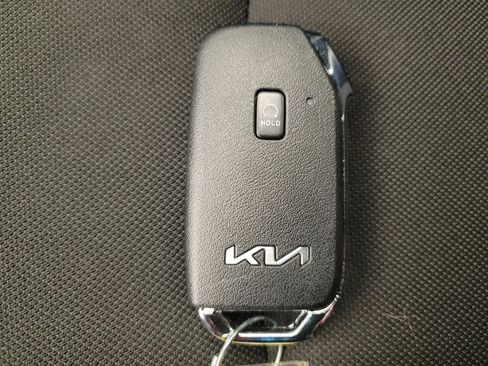 Used 2024 Kia Forte GT-Line image 32