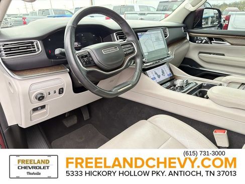Used 2022 Jeep Grand Wagoneer Series II image 29
