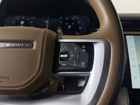 Certified 2023 Land Rover Range Rover SE image 38