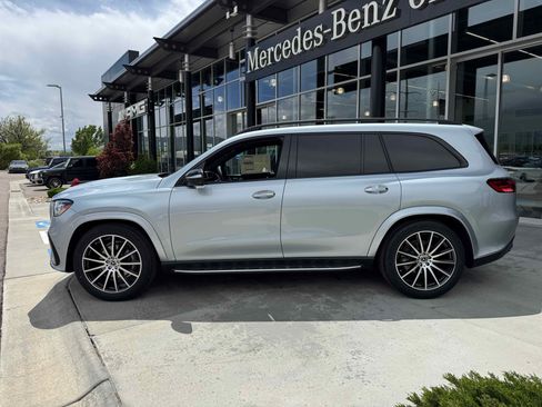 New 2025 Mercedes-Benz GLS 450 4MATIC image 3