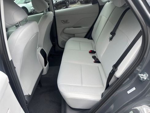 New 2026 Hyundai Kona SE image 9