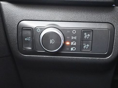 Used 2022 Ford Escape SEL w/ SEL Stealth AWD Package image 25