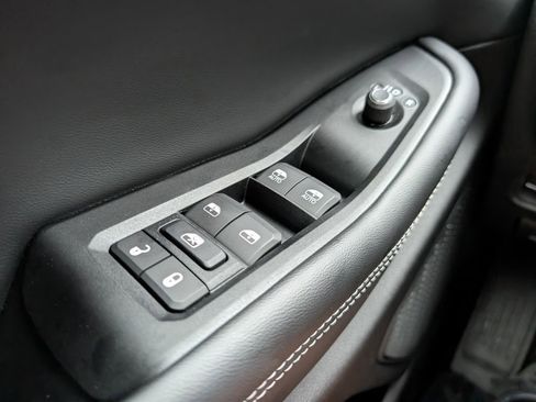 New 2026 Jeep Grand Cherokee Altitude image 35