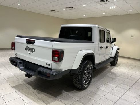 Used 2022 Jeep Gladiator Overland w/ Popular Equipment Package AWD/4WD image 5