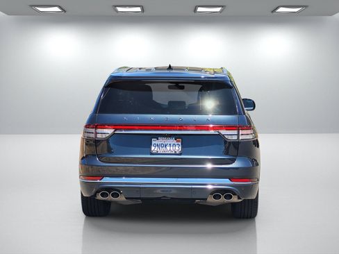 Used 2023 Lincoln Aviator Black Label w/ Dynamic Handling Package AWD/4WD image 5