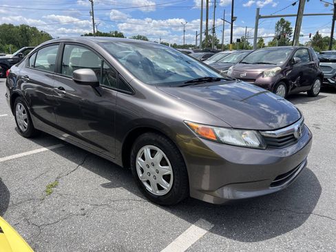 Used 2012 Honda Civic LX image 3