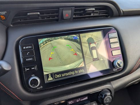 Used 2023 Nissan Kicks SR image 16