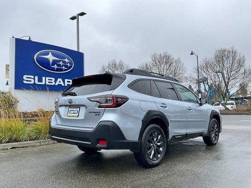 Certified 2023 Subaru Outback Onyx Edition XT image 9