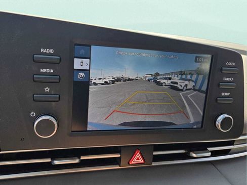 Used 2024 Hyundai Elantra SE FWD image 26