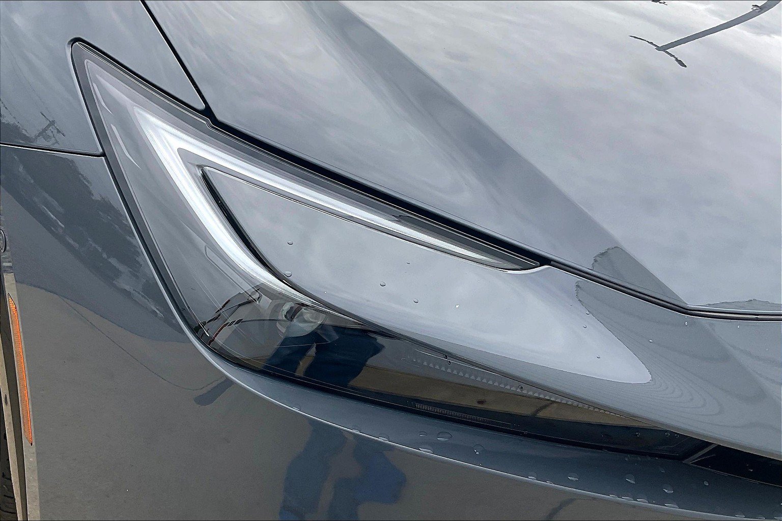 Used 2025 Toyota Prius Plug-In Hybrid w/ Limited Premium Package FWD image 28