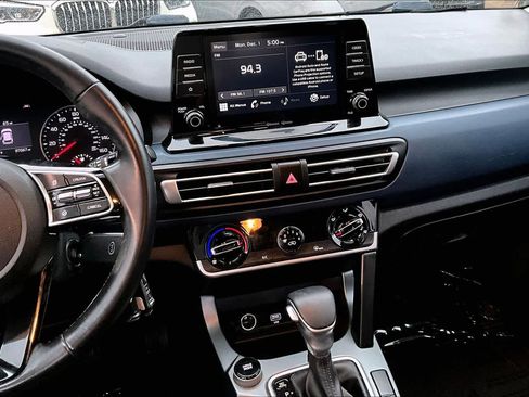 Used 2021 Kia Seltos S image 6