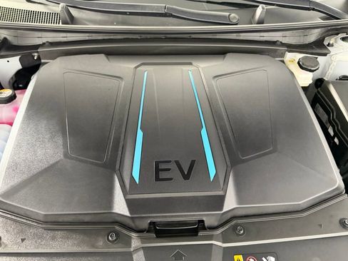 Used 2024 Hyundai Ioniq 5 SEL image 36