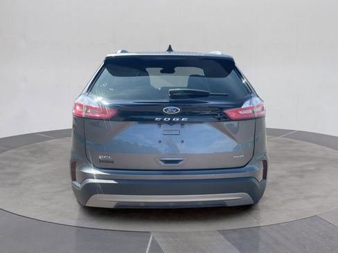 Used 2021 Ford Edge SEL w/ Convenience Package AWD/4WD image 4