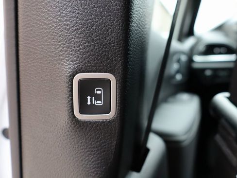 New 2026 Chrysler Pacifica Limited w/ S Appearance Package image 44