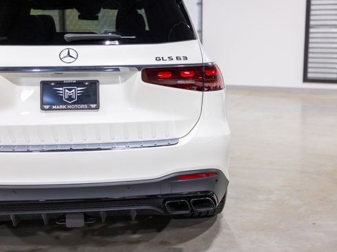 Used 2024 Mercedes-Benz GLS 63 AMG 4MATIC image 13