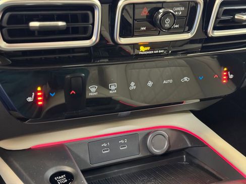 New 2026 Nissan Sentra SL w/ Floor Mat Package FWD image 35