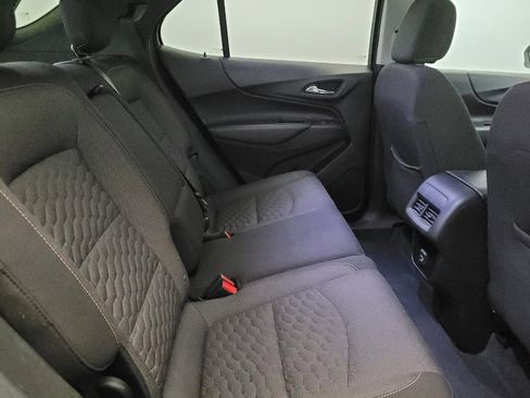 Used 2020 Chevrolet Equinox LT image 19