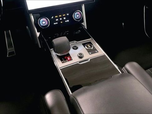 Certified 2023 Land Rover Range Rover Long Wheelbase SE image 19