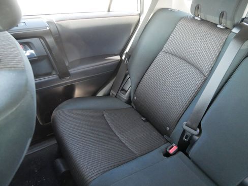 Used 2021 Toyota 4Runner TRD Off-Road image 12