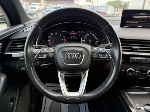 Used 2019 Audi Q7 3.0T Premium w/ Convenience Package AWD/4WD image 16