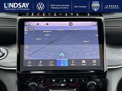 Used 2023 Jeep Grand Cherokee L Limited w/ Luxury Tech Group II image 13