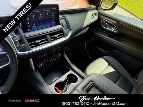 Used 2023 Chevrolet Suburban Z71 w/ Luxury Package AWD/4WD image 33