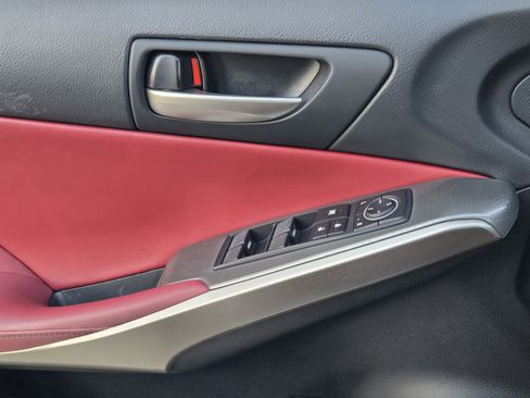 Used 2018 Lexus IS 300 F-Sport Package image 27