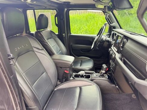 Used 2021 Jeep Wrangler Unlimited Sahara AWD/4WD image 20