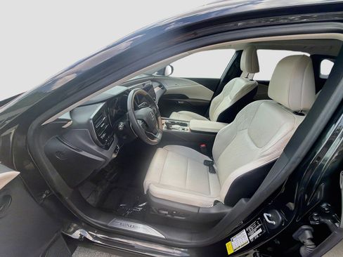 Used 2024 Lexus RX 350 AWD w/ Convenience Package image 19