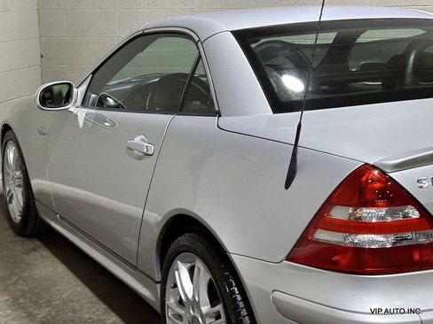 Used 2004 Mercedes-Benz SLK 230 image 13